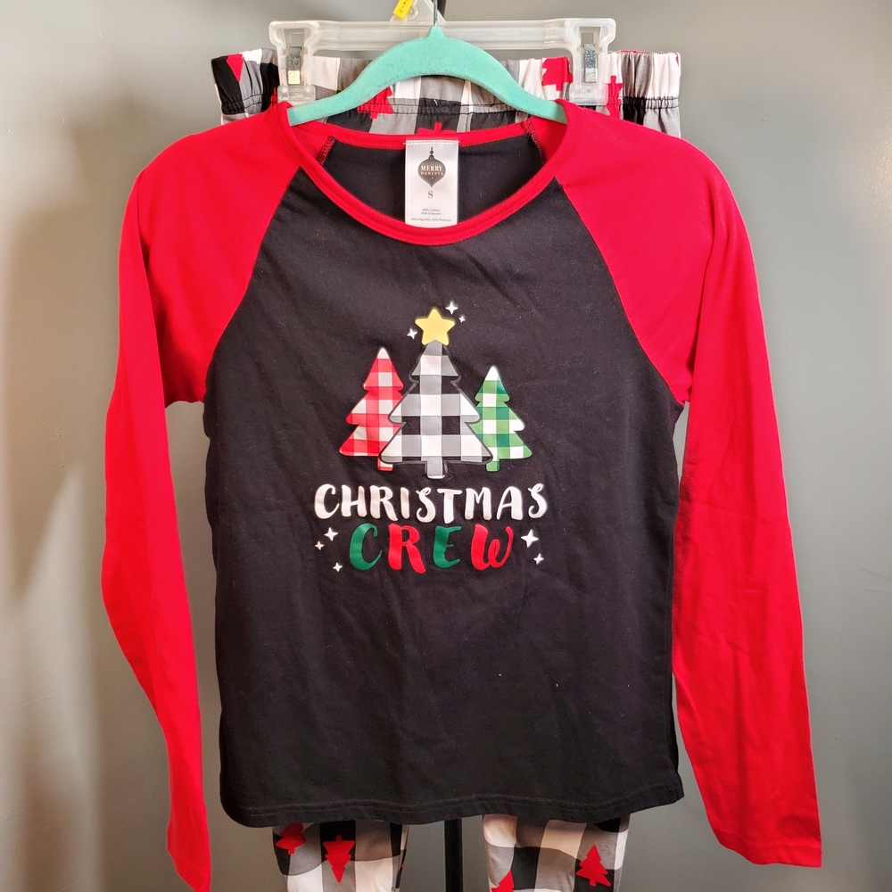 Christmas Crew Women's Pajama Set - Red and Black
